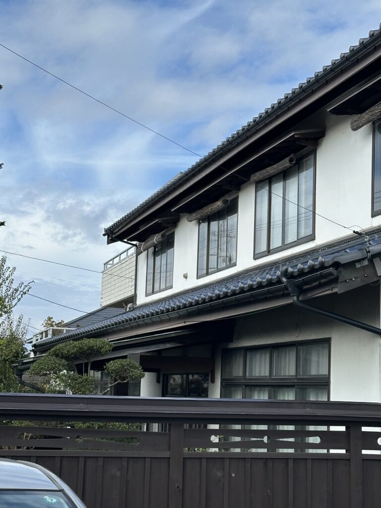 松本市で雨樋工事をお考えの方へ　【施工実績】